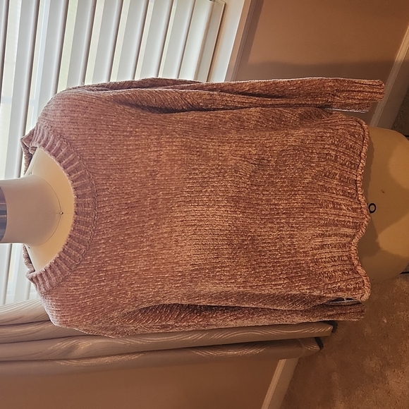 Cynthia Rowley Sweater - Picture 1 of 4